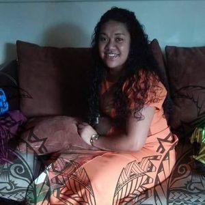 Meet your Posher, Fay